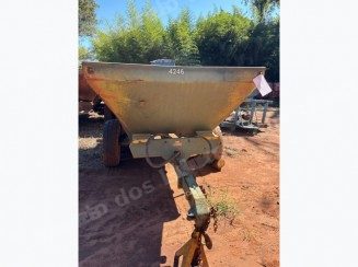 Lote em leilao em Brasil