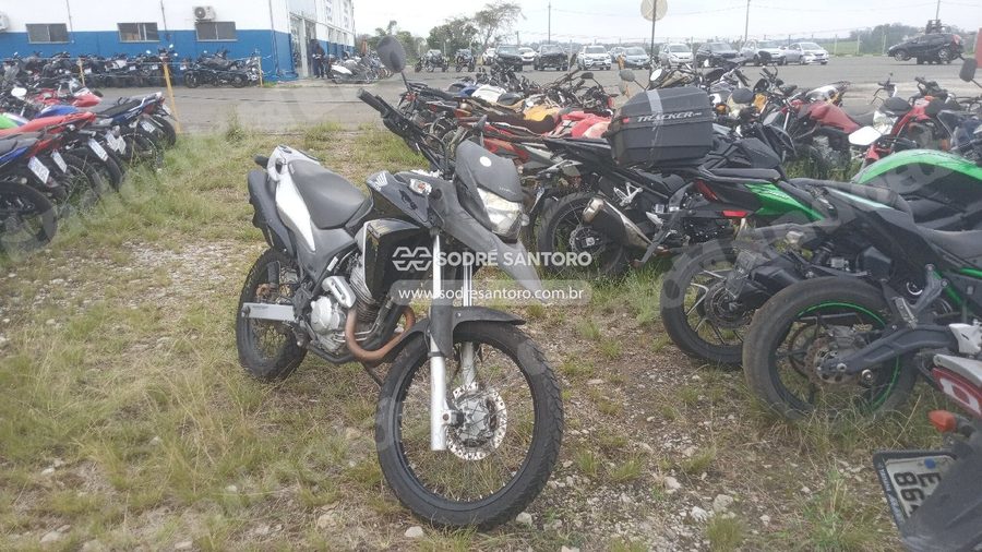 Honda Xre 300 2014 em leilão em Monte Mor/SP