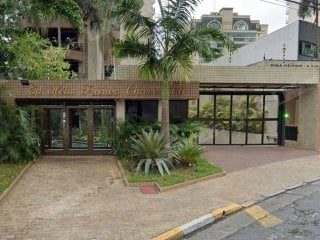 Apartamento de 592 m2 em leilão em São Paulo/SP