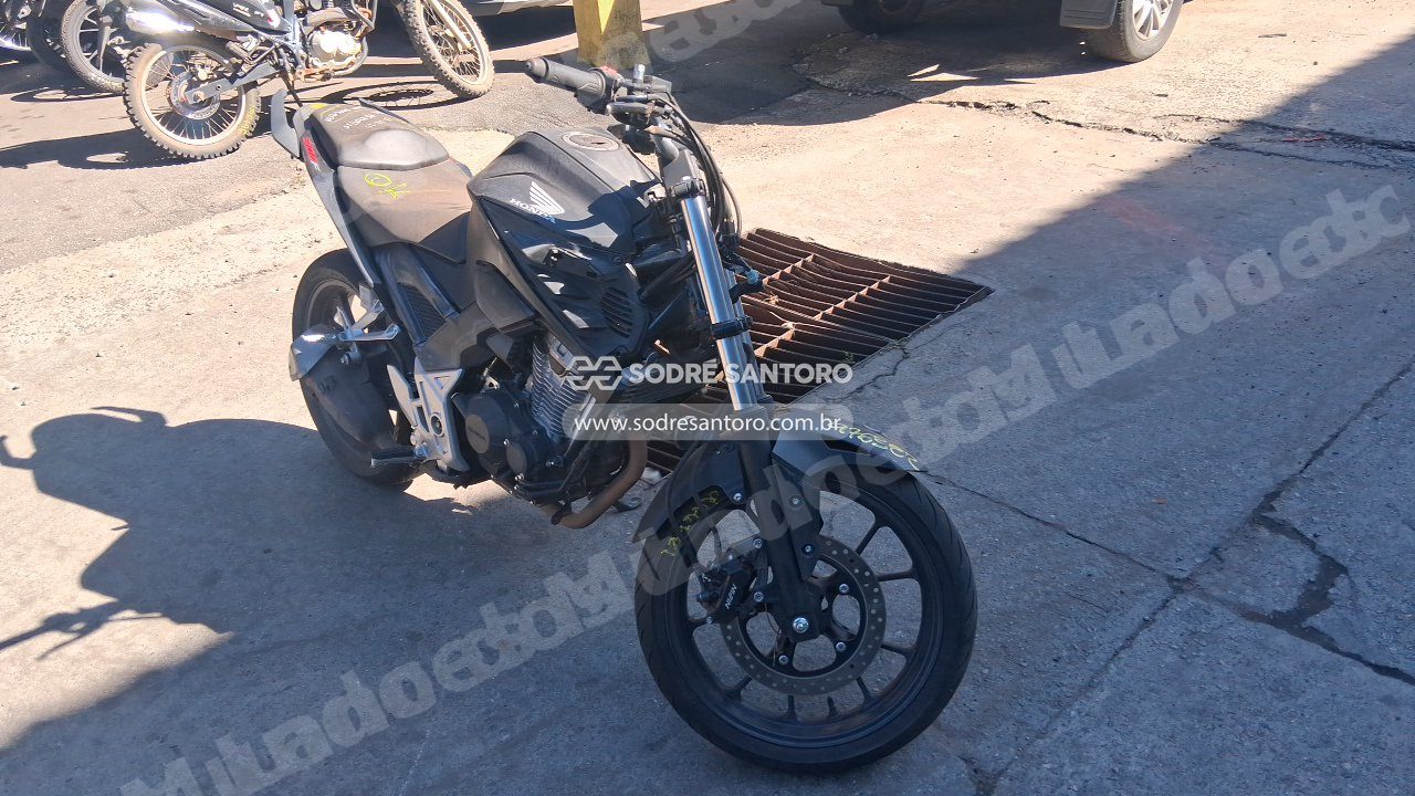 Honda Cb 300F Twister Cbs 2024 em leilão em Brasil