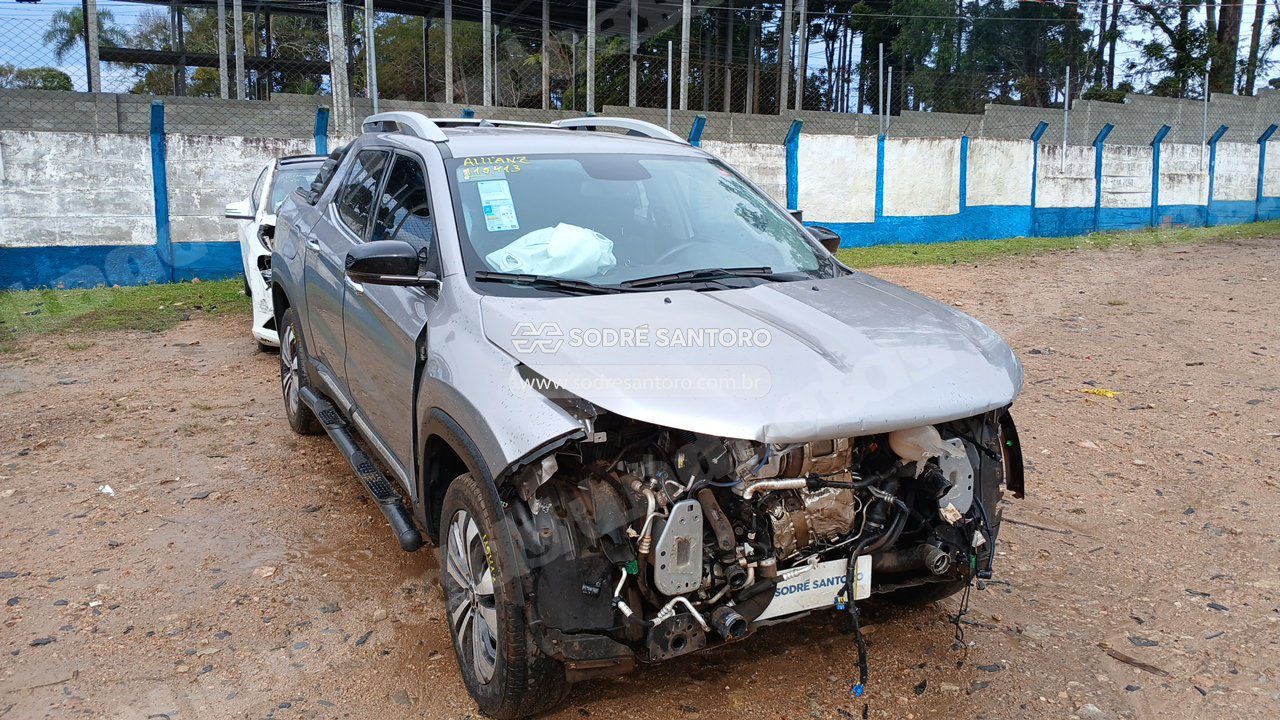 Fiat Toro Volc At9 4X4 2023 em leilao em São José dos Pinhais/PR