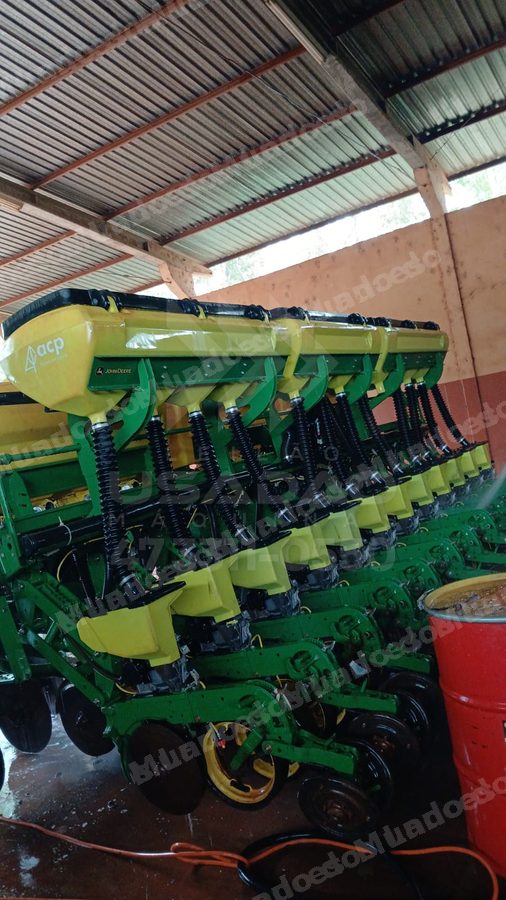 Máquina agrícola 2022 em leilão em Sidrolândia/MS