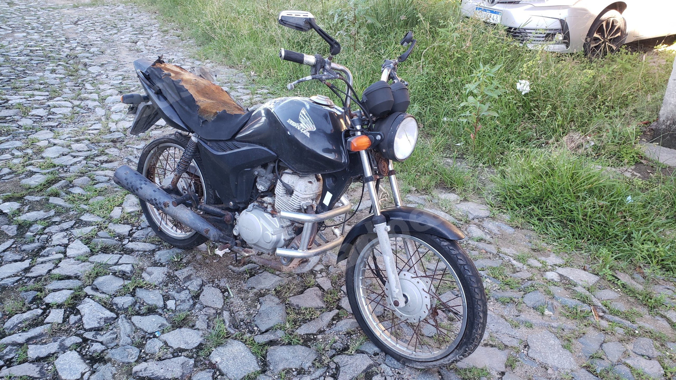 Honda em leilao em ES
