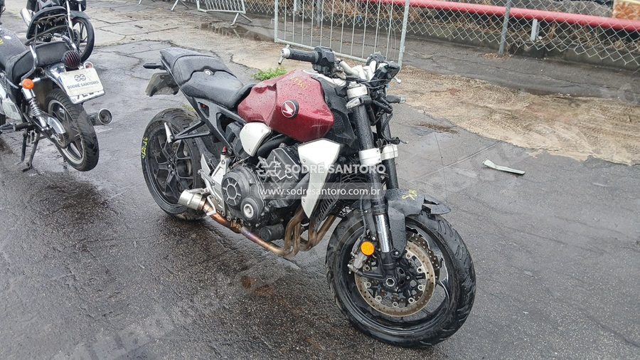 Honda Cb 1000R 2021 em leilão em Guarulhos/SP