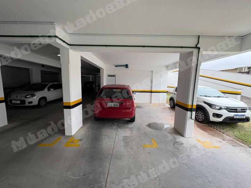Vaga de garagem em leilão em São José/SC