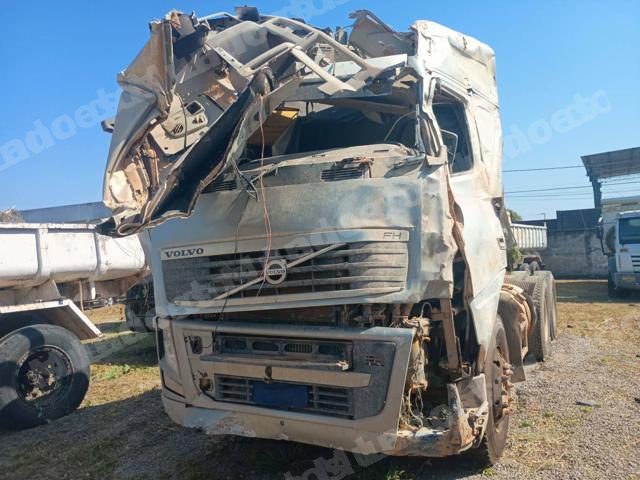 Volvo 2013 em leilão em Brasil