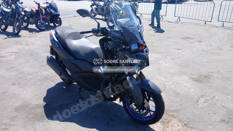 Yamaha Xmax 2025 em leilão em Guarulhos/SP