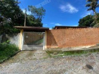 Casa de 417 m2 em leilão em Santa Isabel/SP