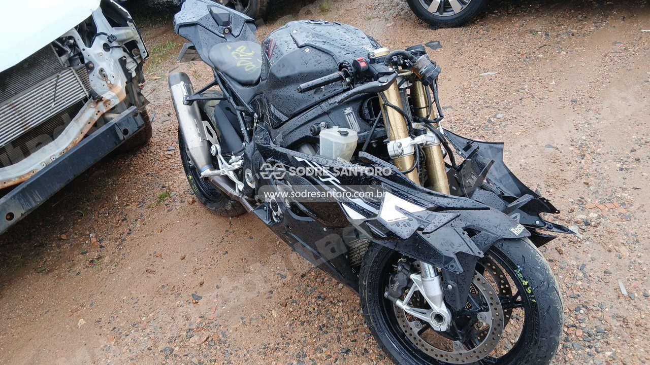 Bmw S1000 Rr 2024 em leilão em São José dos Pinhais/PR