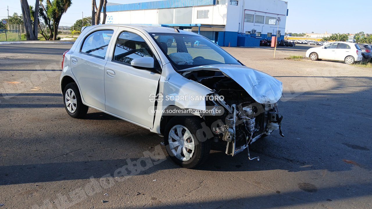 Toyota Etios Hb X Std Mt 2019 em leilao em Monte Mor/SP