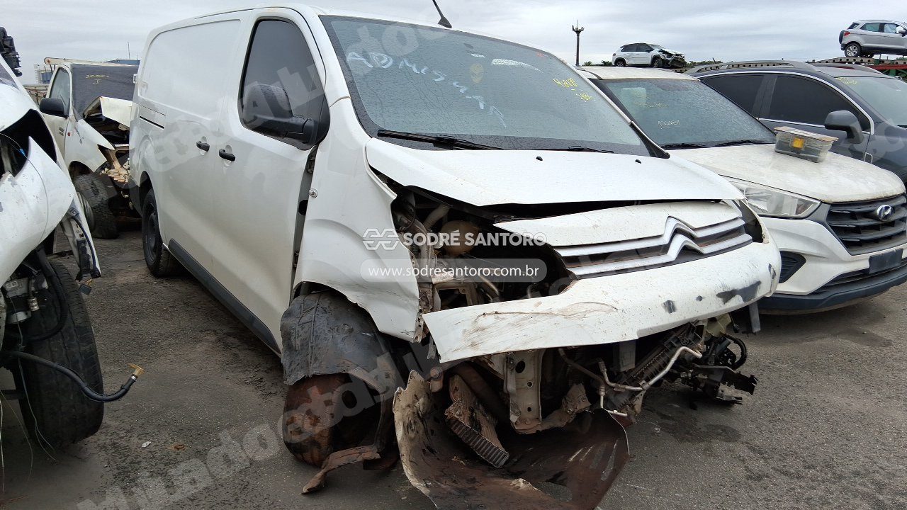 Citroen Jumpy Furgao Pk 2020 em leilao em Brasil