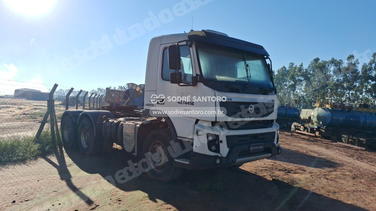 Volvo Fm 500 6X4T 2015 em leilao em Brasil