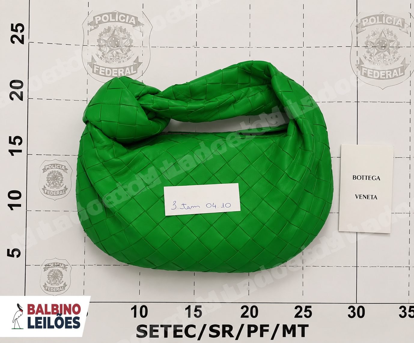 Terreno em leilao em Bottega Veneta Cuiabá/MT