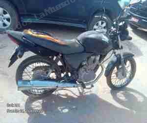 Honda em leilao em Titan/ES
