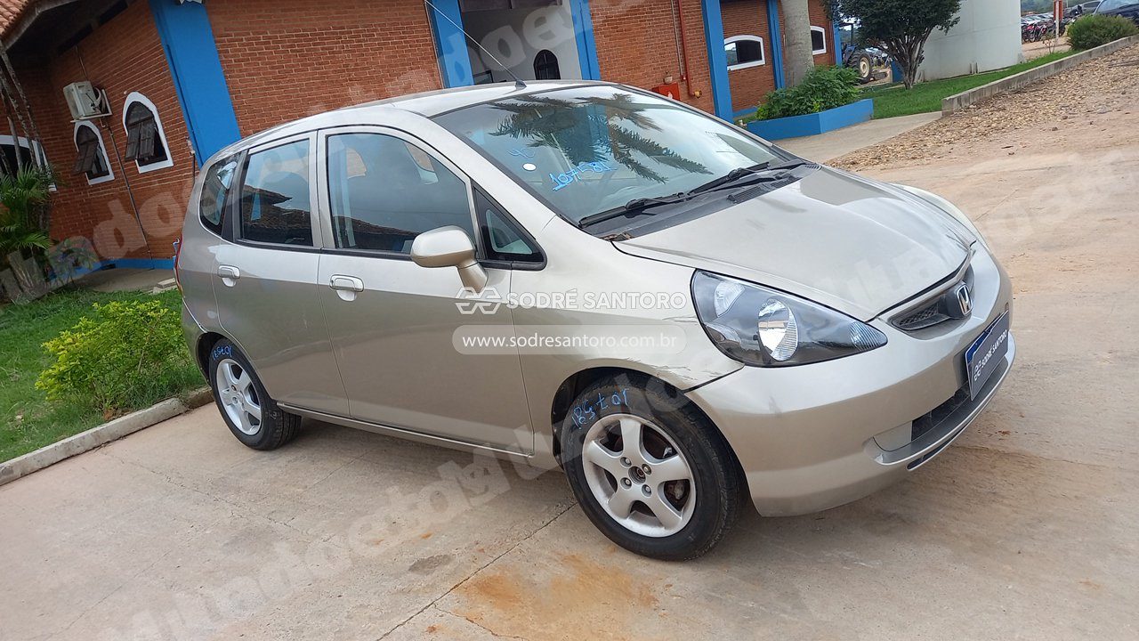 Honda em leilao em Cesário Lange/SP
