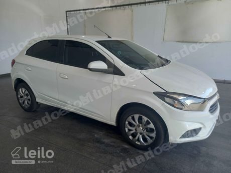 Chevrolet Onix em leilao em Aparecida de Goiânia/GO