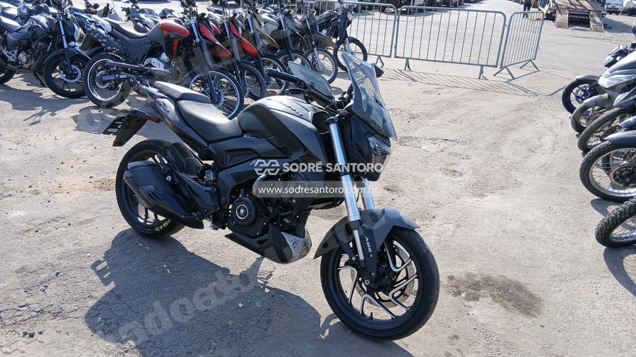 Bajaj Dominar D400 2025 em leilão em Guarulhos/SP
