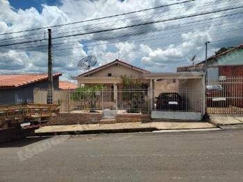 Casa em leilao em Angatuba/SP