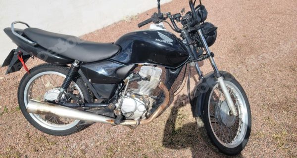Honda 2006 em leilão em Curitiba/PR
