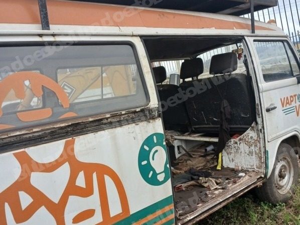Volkswagen Kombi em leilao em Brasil - Lote 1
