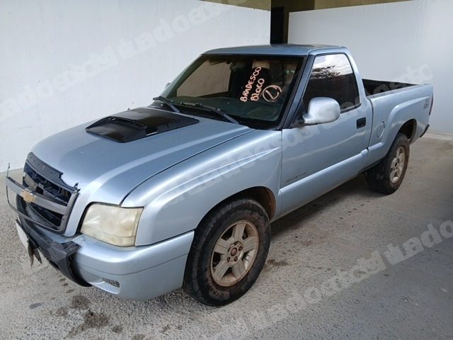 Gm 2008 em leilao em Brasil