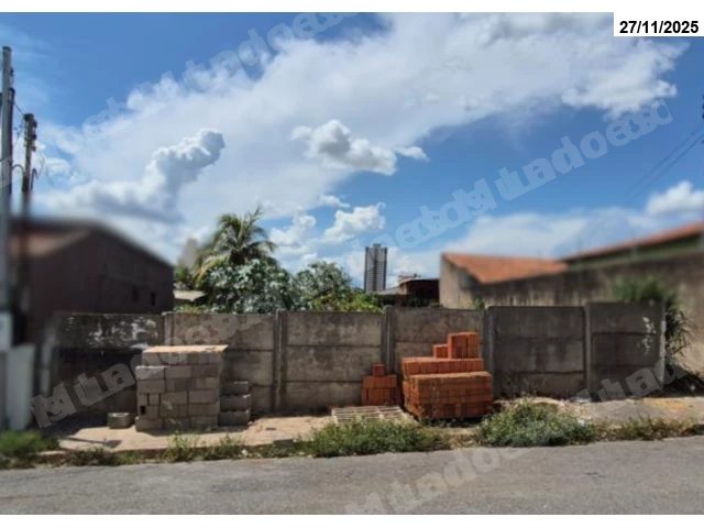Terreno de 294 m2 em leilao em Cuiabá/MT
