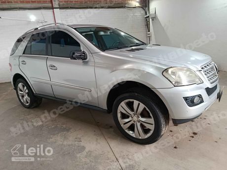 Mercedes em leilao em São José dos Pinhais/PR