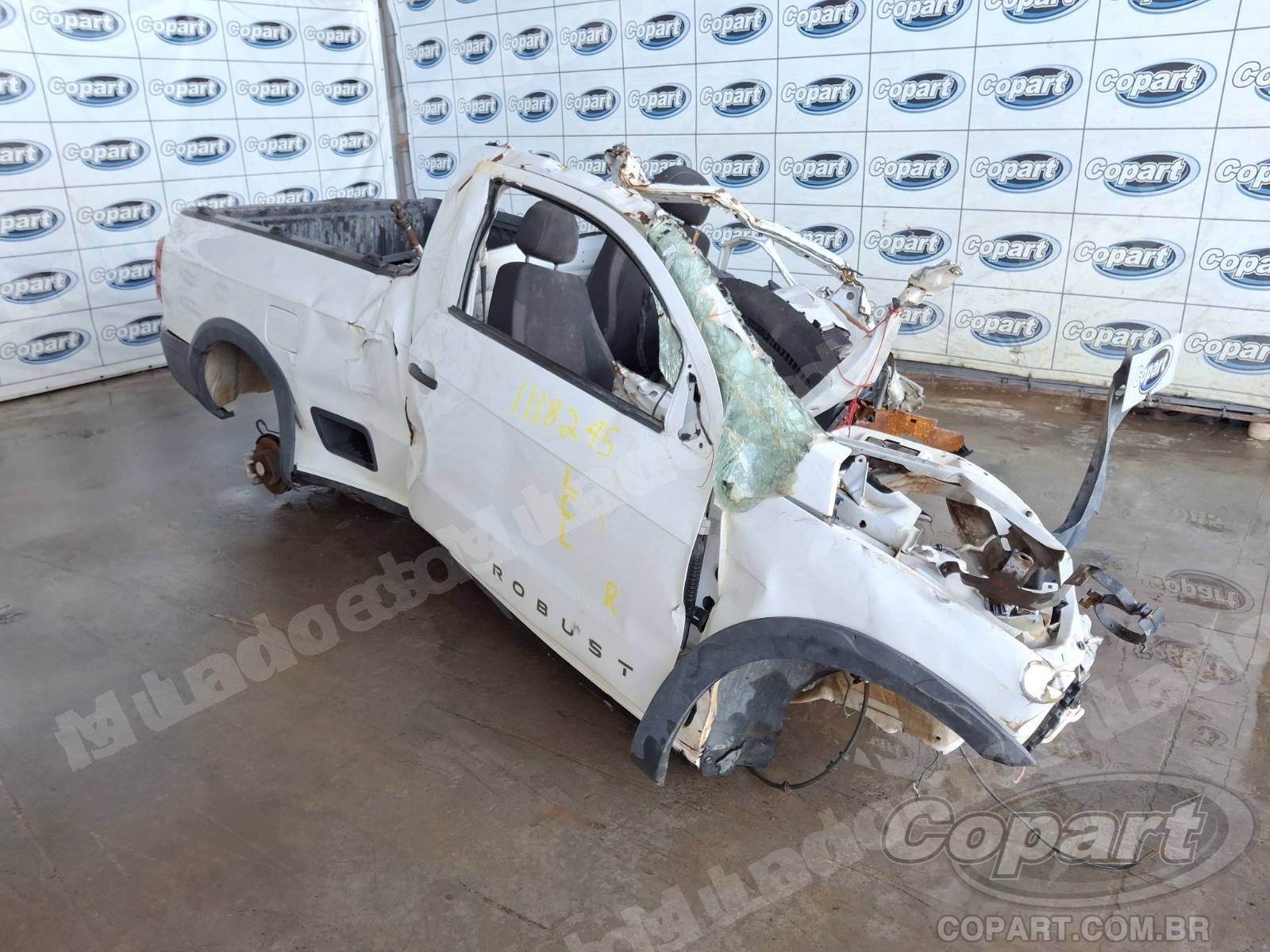 Lote em leilao em Candeias/BA