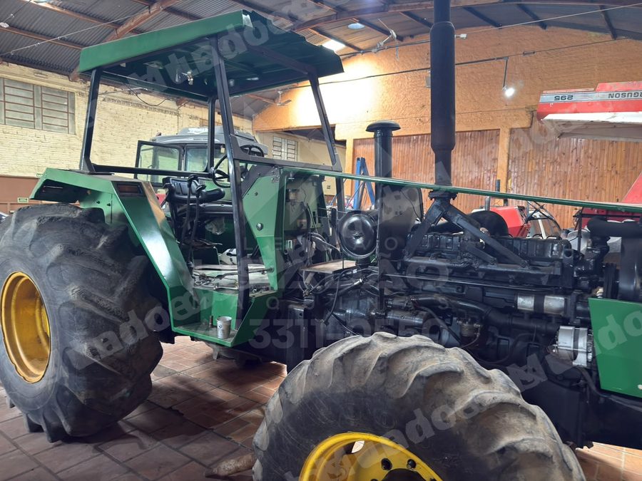 Máquina agrícola 1994 em leilão em Arroio Grande/RS
