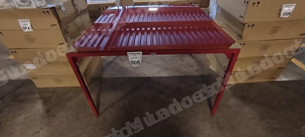 Lote em leilao em Ferro Com Tampo/ES