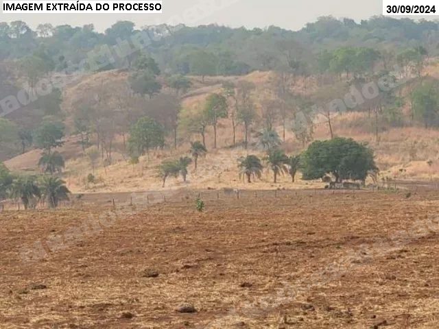 Casa de 291 m2 em leilao em Santa Fé de Goiás/GO