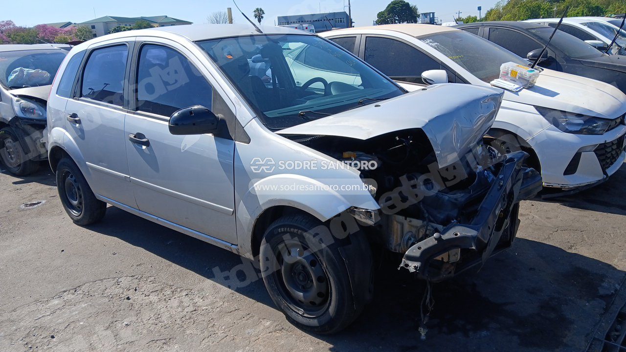 Ford Fiesta Edge 2004 em leilão em Brasil