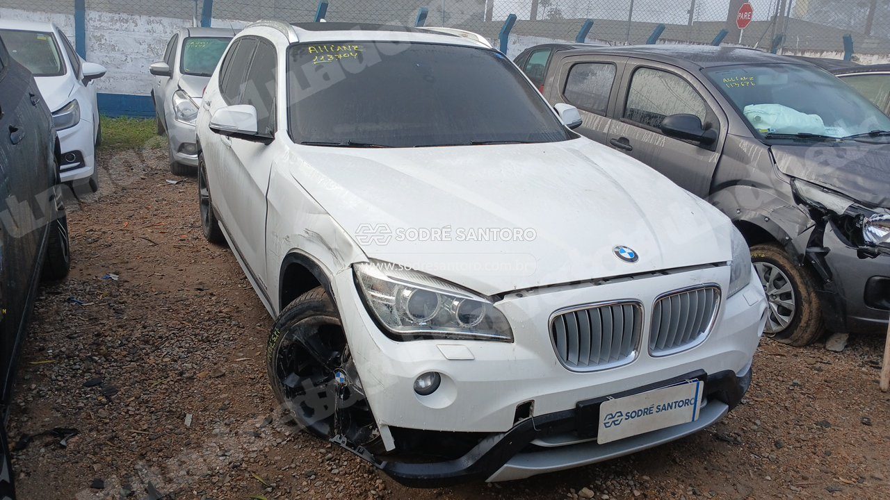 Bmw em leilao em São José dos Pinhais/PR
