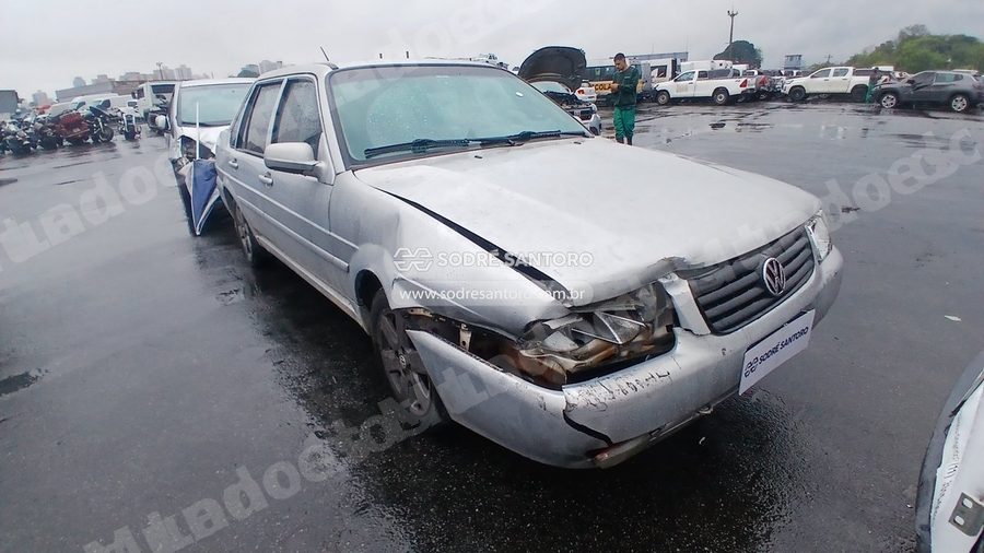 Volkswagen Santana 2005 em leilão em Guarulhos/SP