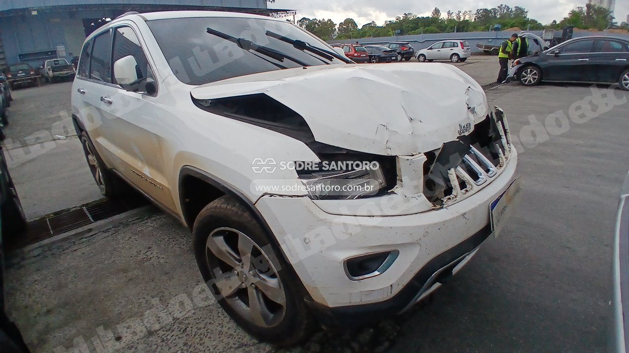 Jeep Gcherokee Ltd Crd 2015 em leilão em Brasil