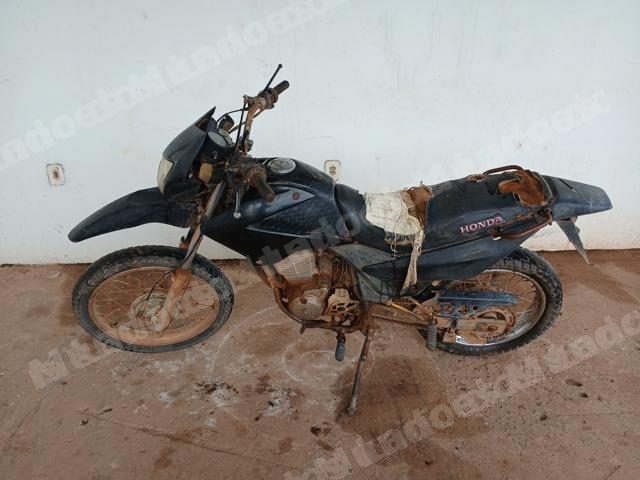 Honda em leilao em Brasil