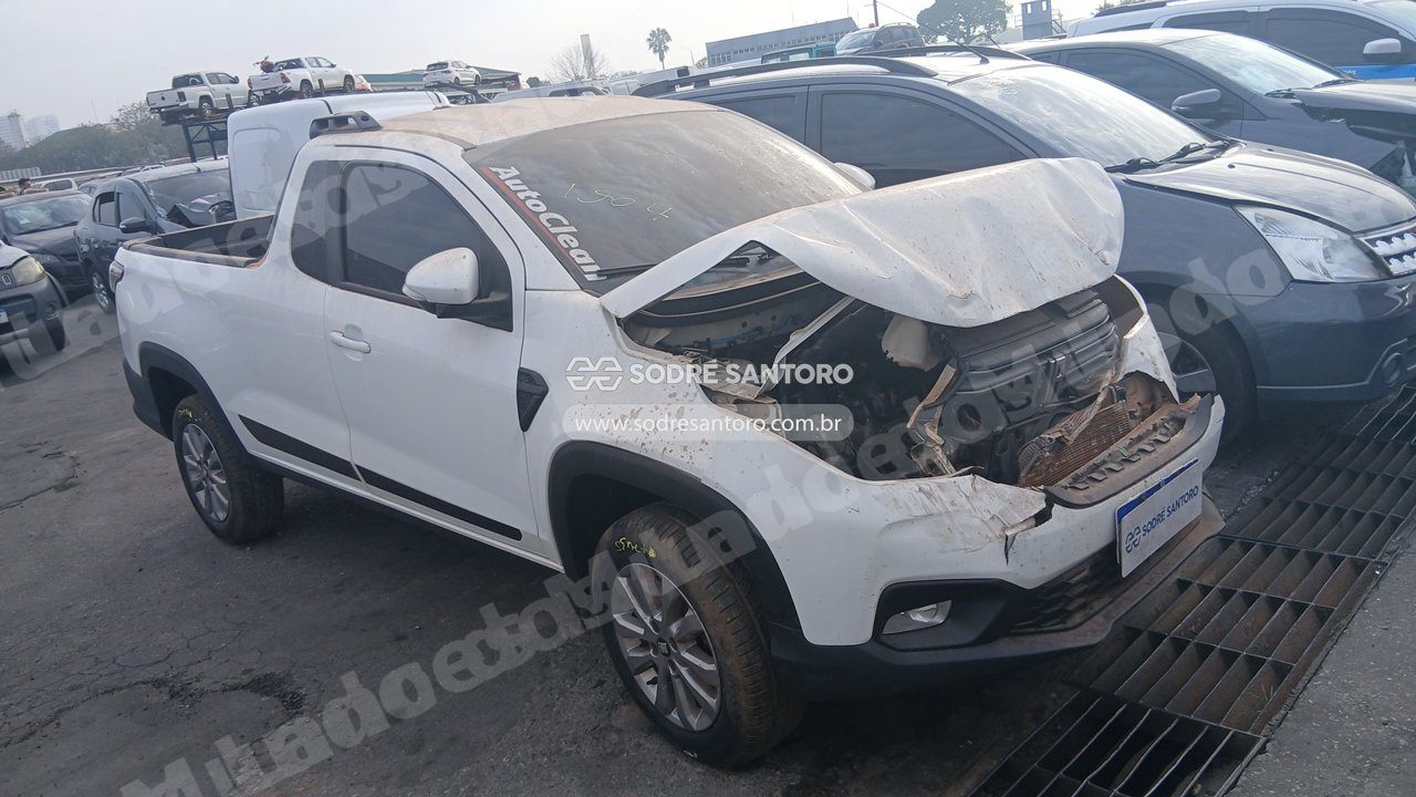 Fiat Strada Freedom 13Cs 2021 em leilao em Brasil