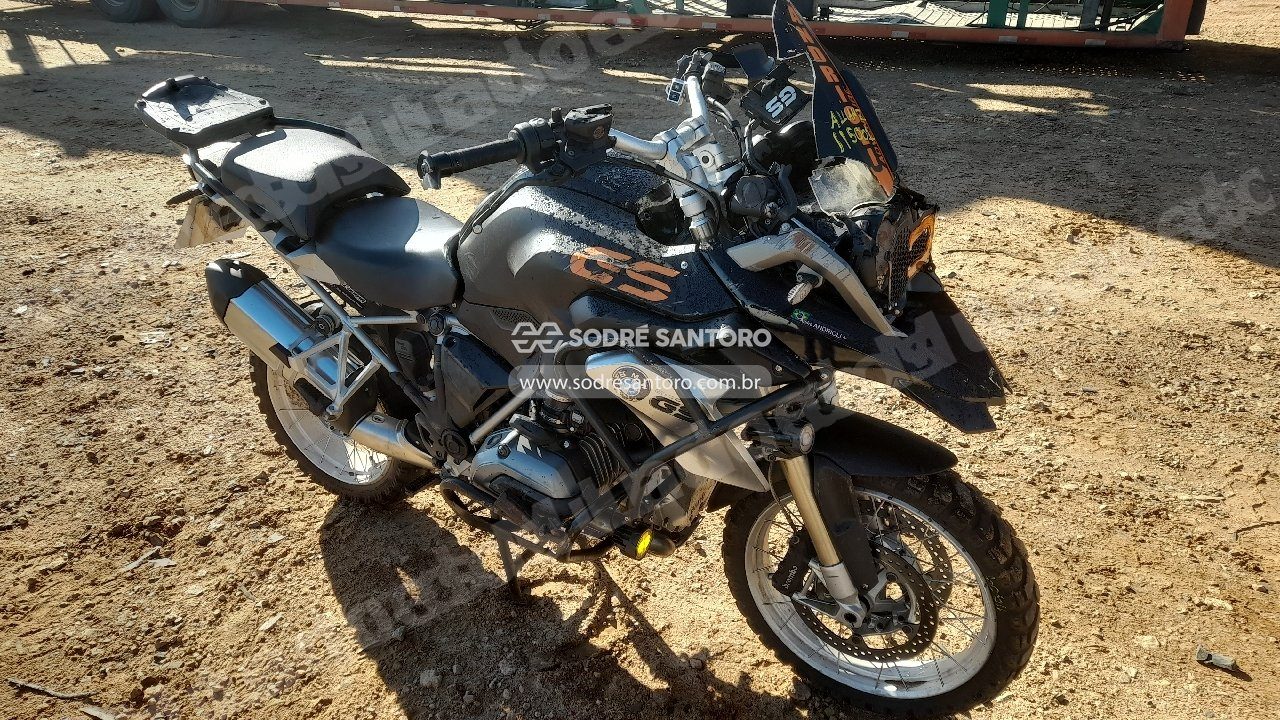 Bmw R1200 Gs 2015 em leilao em São José dos Pinhais/PR