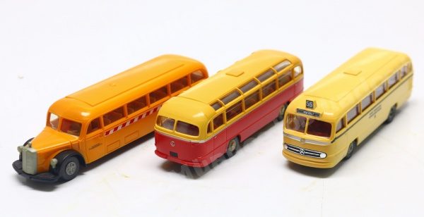 Mercedes O em leilao em Brasil