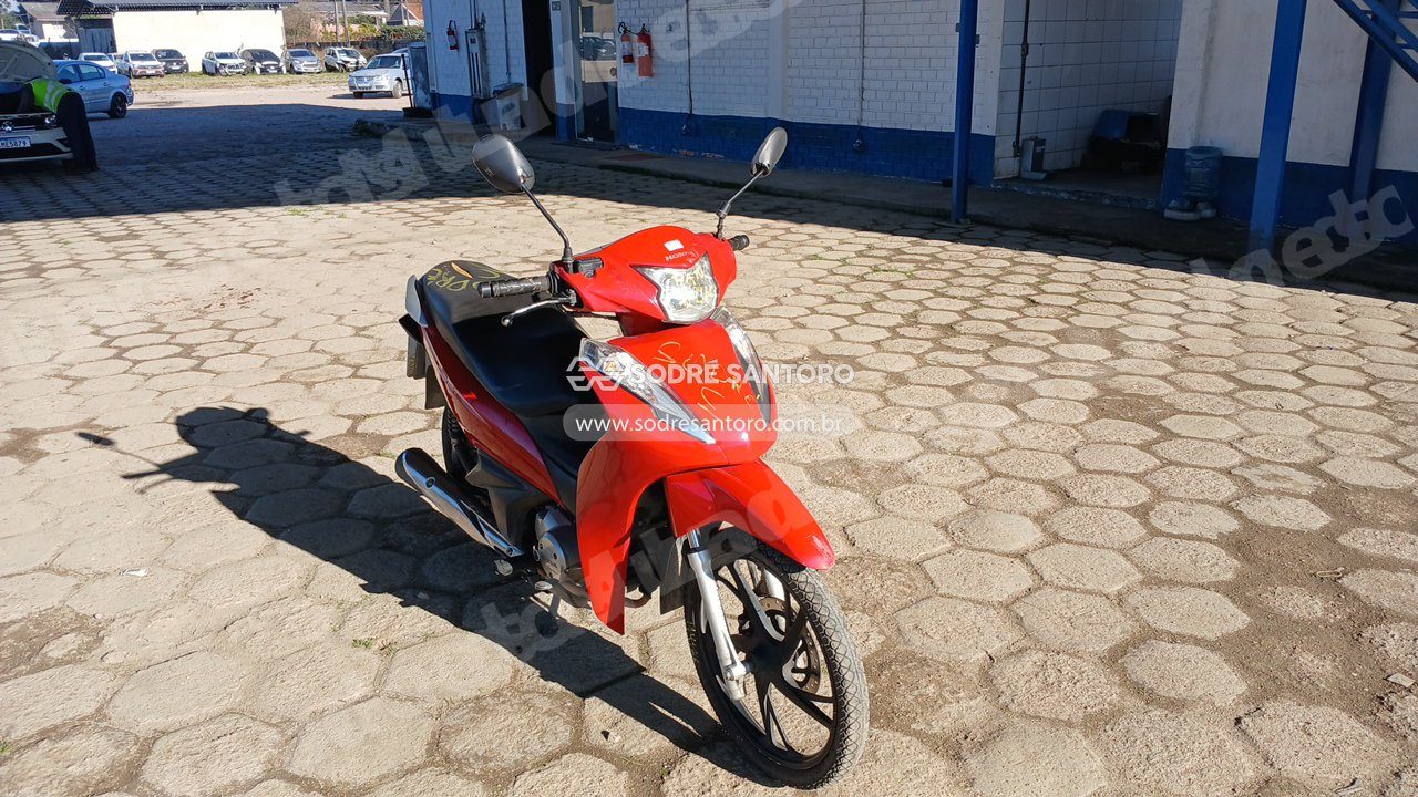 Honda em leilao em Sj. dos Pinhais/PR