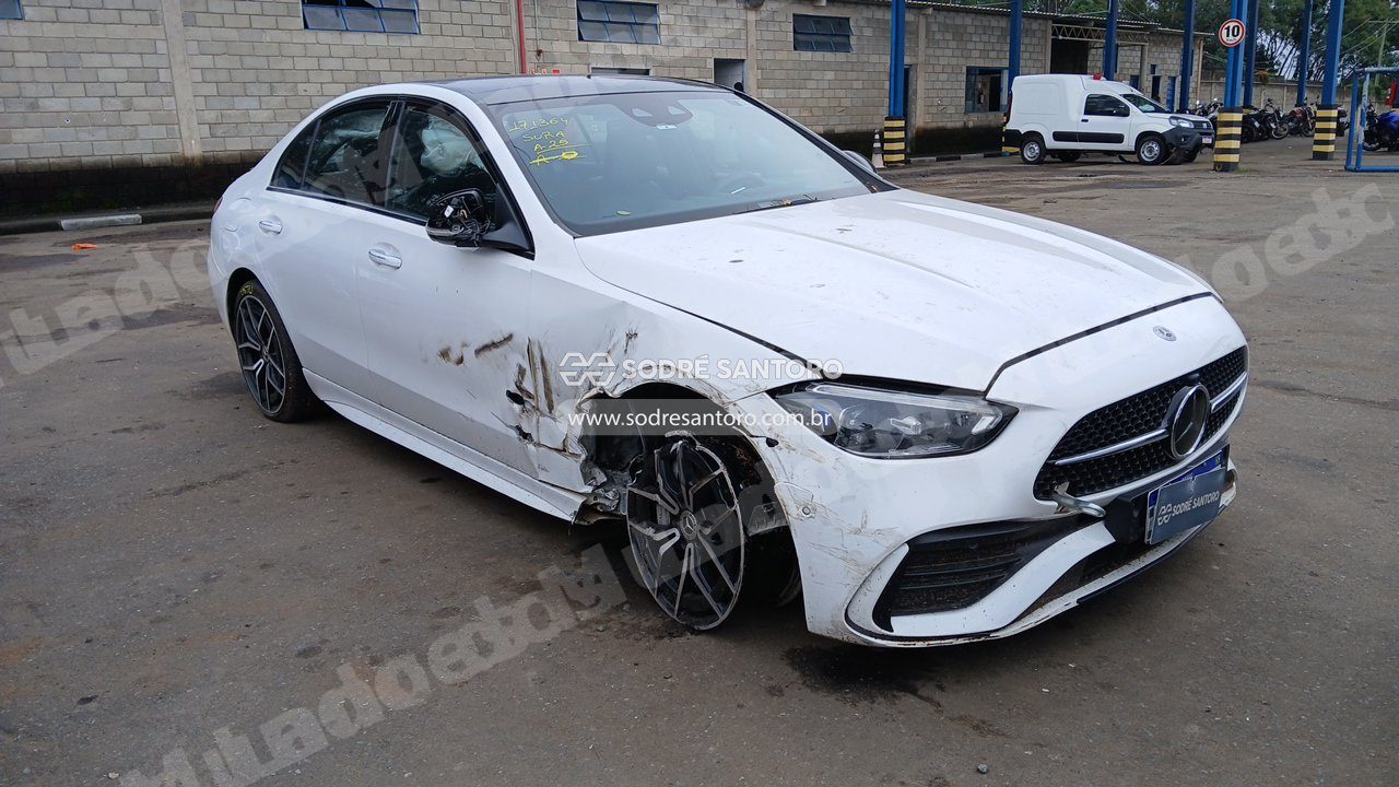 Mercedes em leilao em Monte Mor/SP