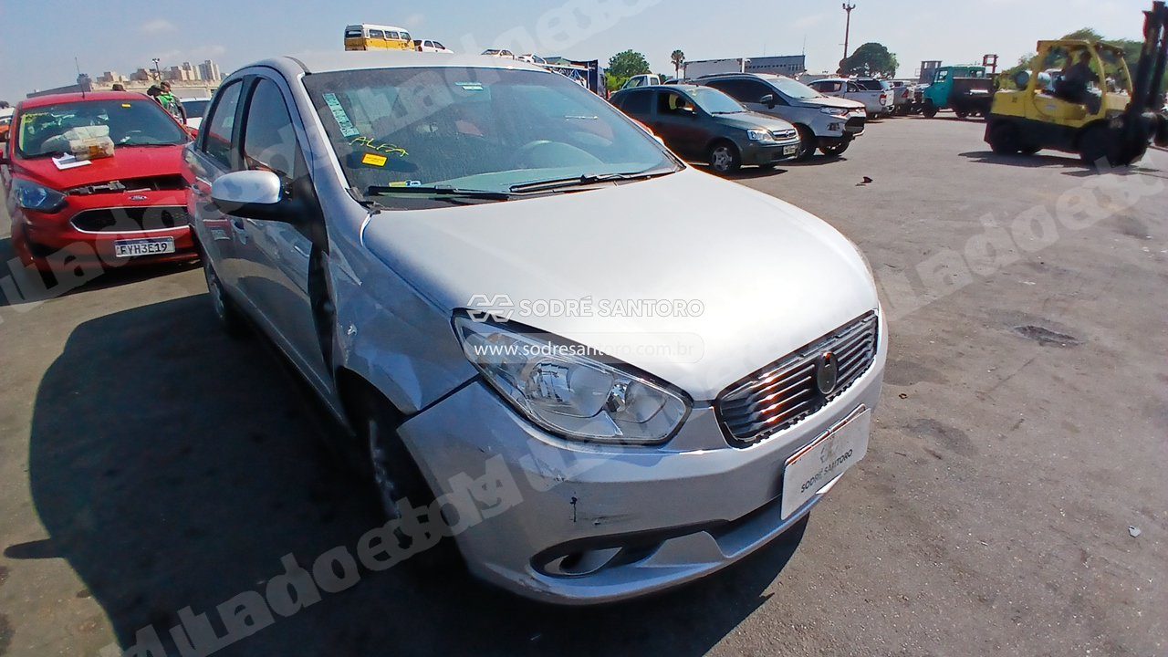 Fiat em leilao em Brasil