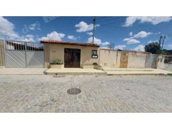 Imovel de 253 m2 em leilao em Feira de Santana/BA