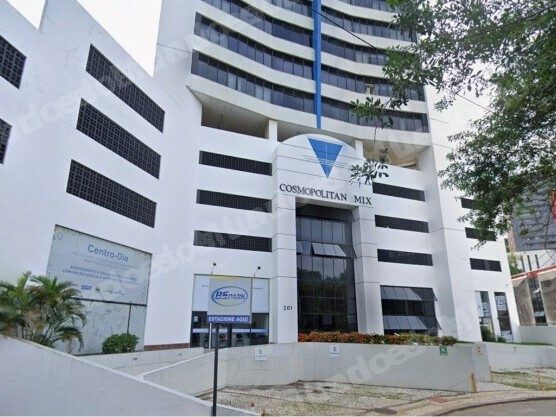 Imóvel comercial em leilão em Brasil - Lote 3