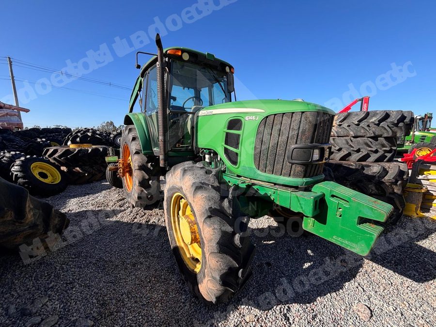 Máquina agrícola 2013 em leilão em Lavras do Sul/RS - Lote 4