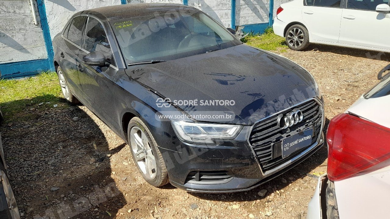Audi em leilao em São José dos Pinhais/PR