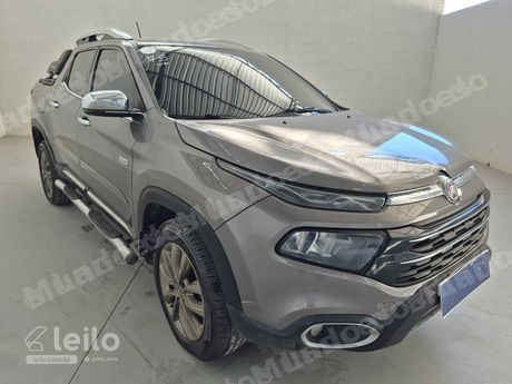Fiat Toro em leilão em Eusébio/CE