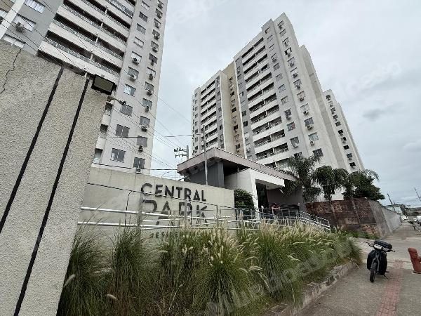 Apartamento em leilao em U/RJ