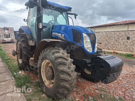 Máquina agrícola em leilão em São Luís/MA