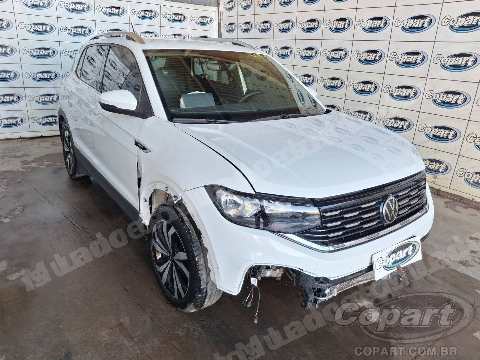 Lote em leilao em Candeias/BA